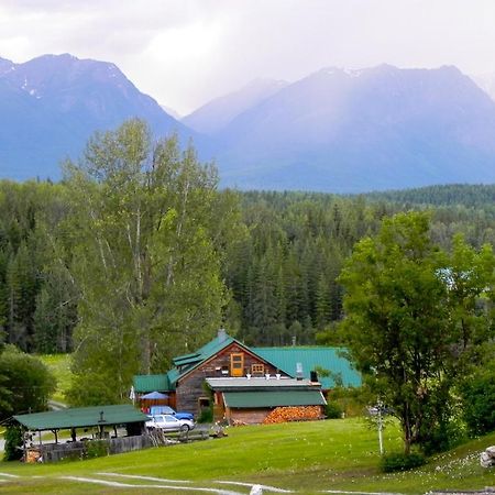 Blaeberry Mountain Lodge Golden Exterior foto